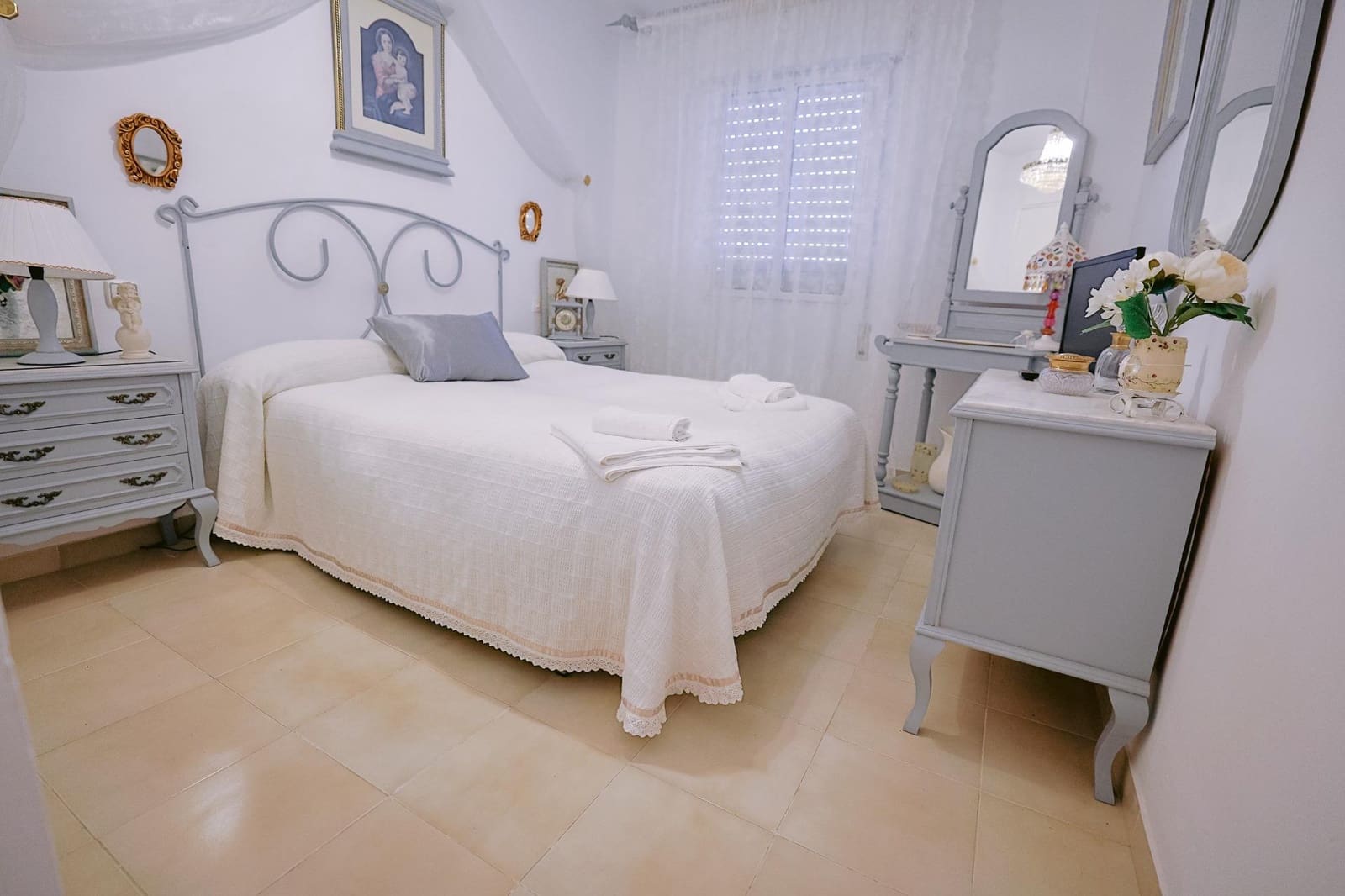 3 bedroom Villa for sale in Badajoz city - € 69,000 (Ref: 10081123)