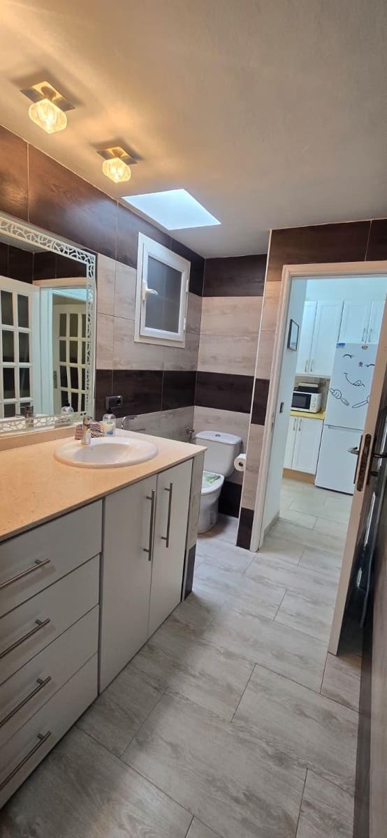 2 slaapkamer Flat te koop in Playa Blanca - € 229.000 (Ref: 10091214)