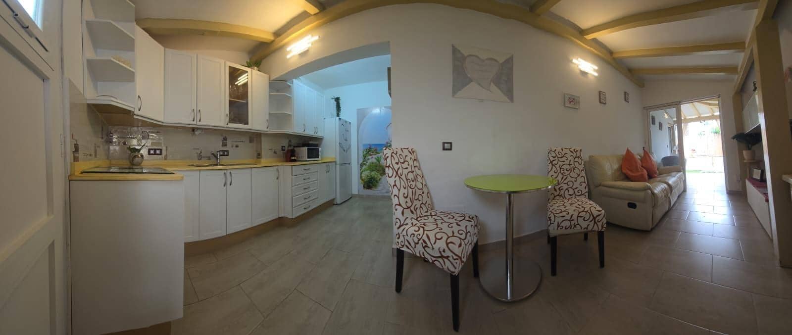 2 slaapkamer Flat te koop in Playa Blanca - € 229.000 (Ref: 10091214)