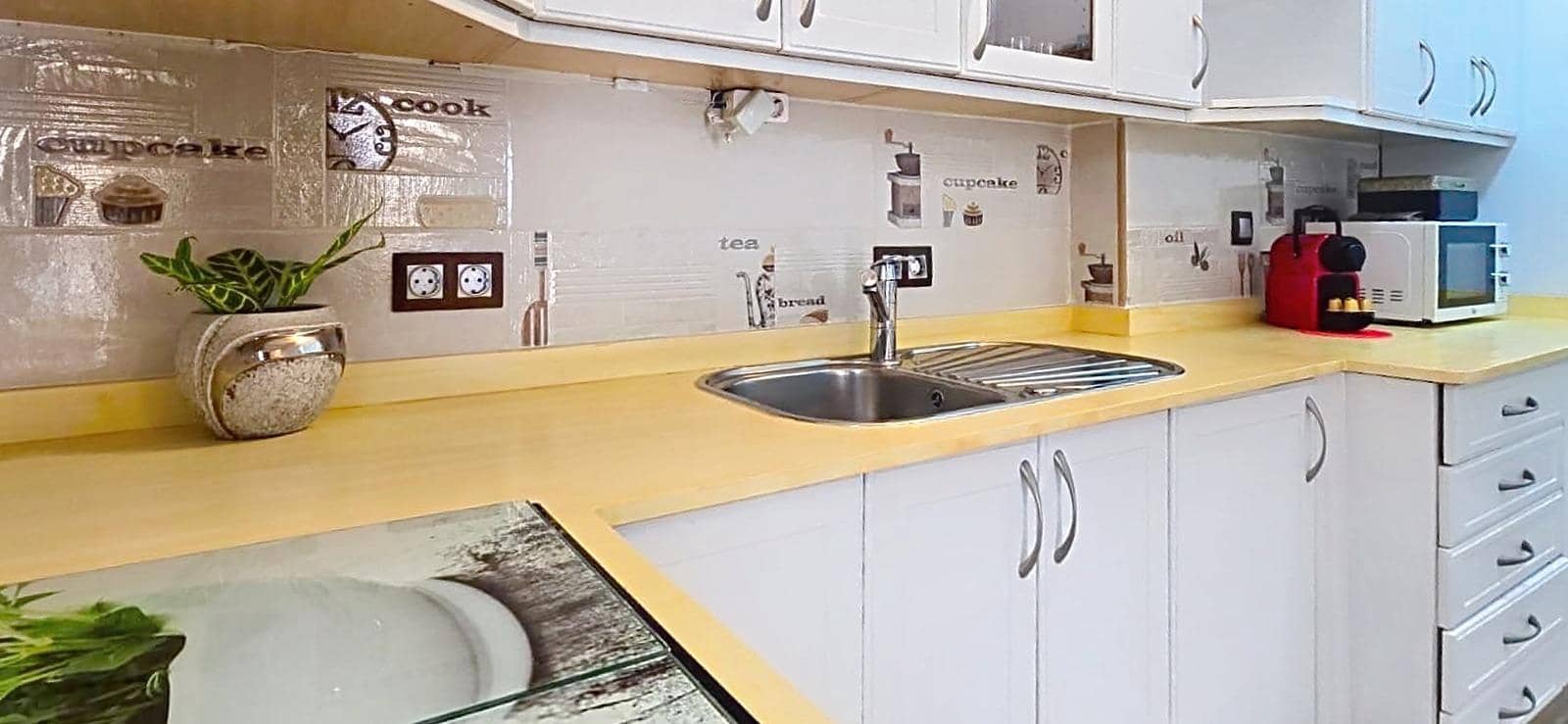 2 slaapkamer Flat te koop in Playa Blanca - € 229.000 (Ref: 10091214)