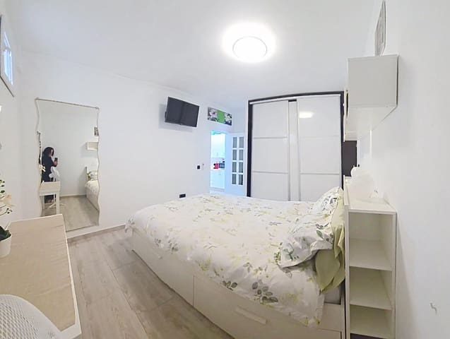 2 slaapkamer Flat te koop in Playa Blanca, Yaiza - € 229.000 (Ref: 10091214)