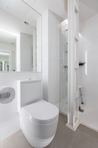 2 soverom Leilighet til salgs i La Coruña by - € 430 000 (Ref: 10091215)