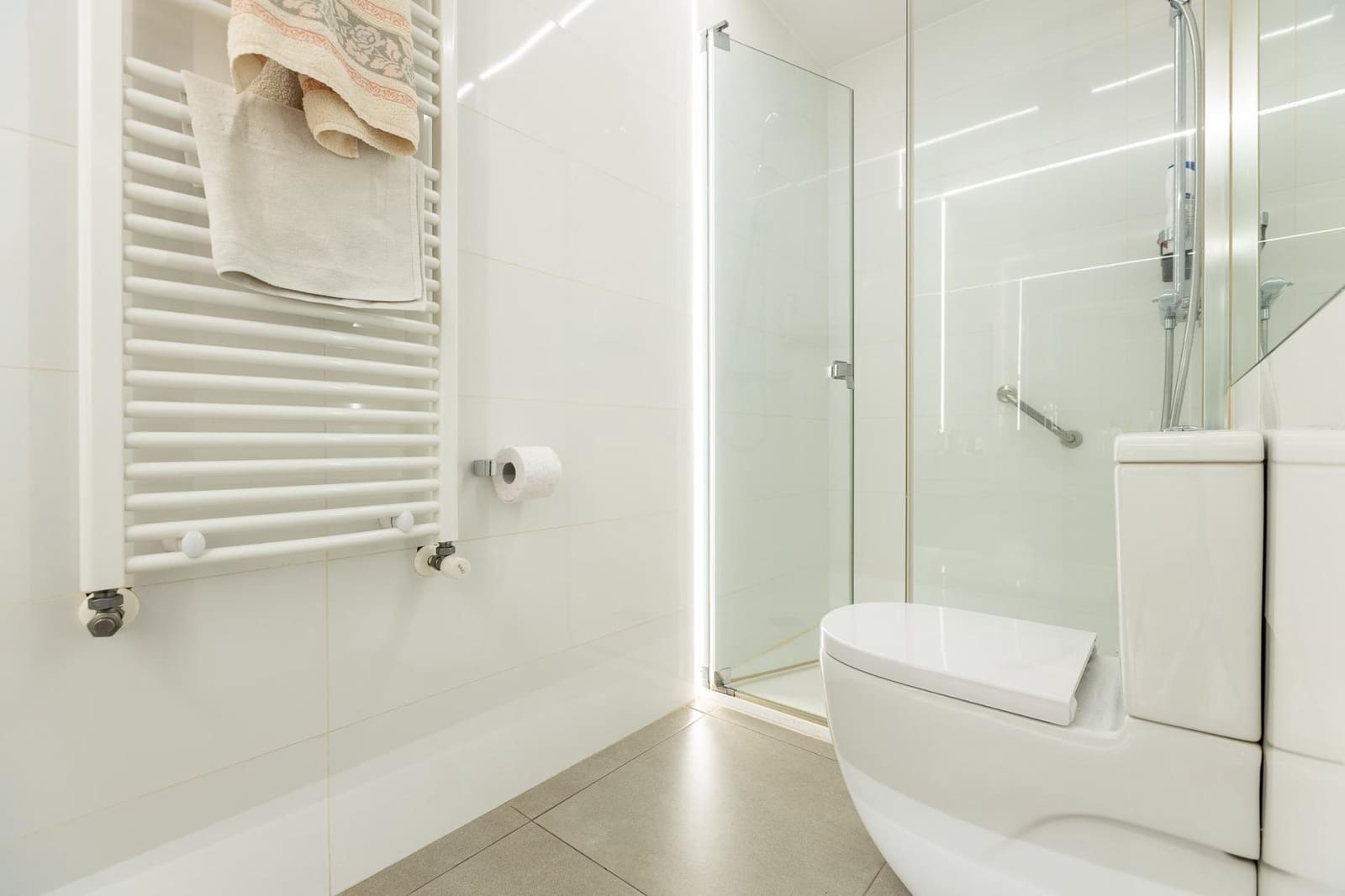 2 soverom Leilighet til salgs i La Coruna by - € 430 000 (Ref: 10091215)