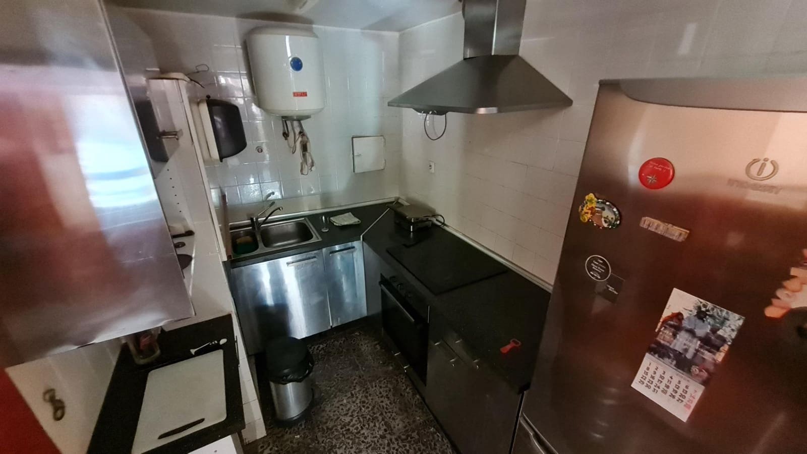 Piso de 3 habitaciones en Zaragoza ciudad en venta con garaje - 120.000 € (Ref: 10100391)
