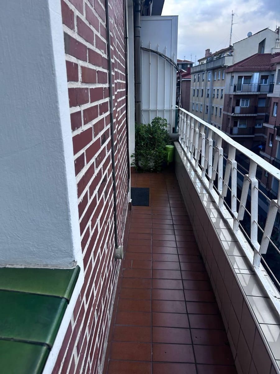 2 slaapkamer Flat te koop in Barakaldo - € 330.000 (Ref: 10102541)