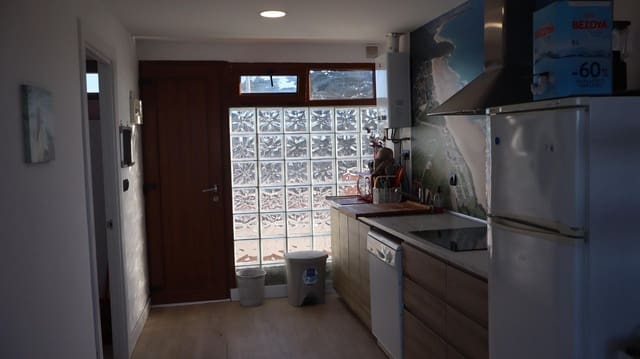 2 bedroom Flat for sale in Santoña - € 380,000 (Ref: 10102543)