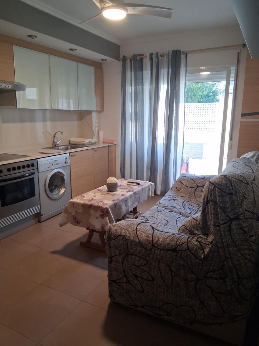 1 bedroom Flat for sale in Daimus with pool - € 135,000 (Ref: 10109648)