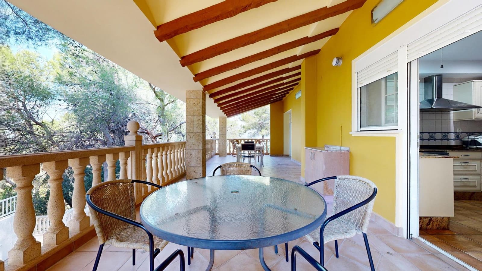 6 slaapkamer Appartement te koop in Alzira met zwembad - € 695.000 (Ref: 10109649)