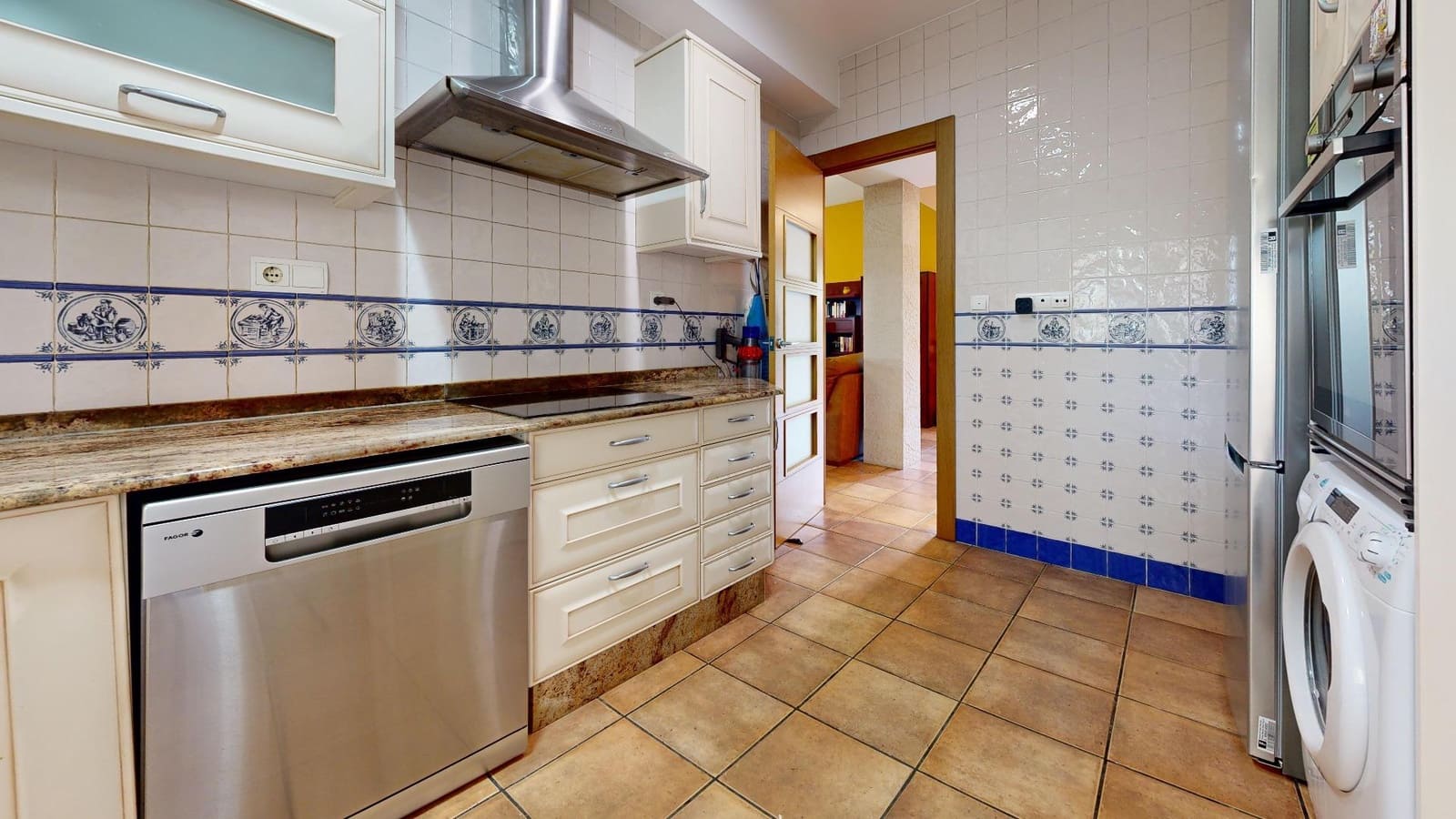 6 slaapkamer Appartement te koop in Alzira met zwembad - € 695.000 (Ref: 10109649)