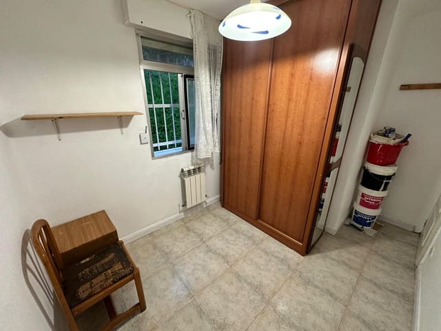 3 bedroom Flat for sale in Santander - € 199,000 (Ref: 10109650)