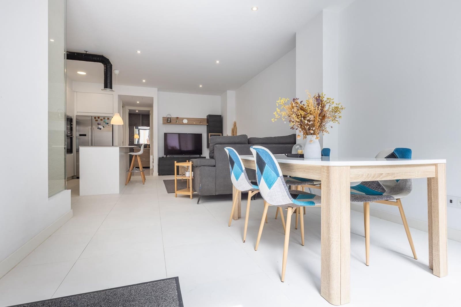 3 Zimmer Wohnung zu vermieten in A Coruna Stadt mit Garage - 1.600 € (Ref: 10115809)