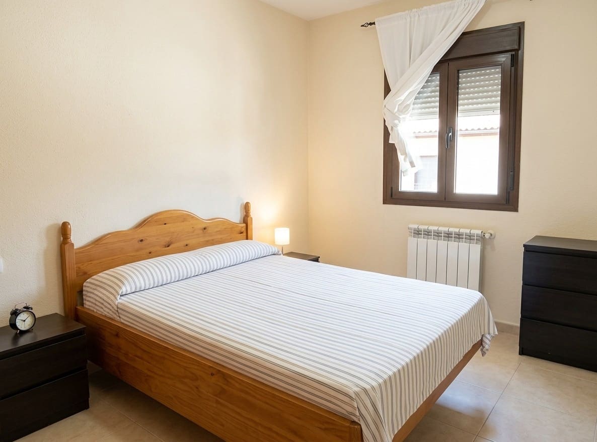 3 bedroom Flat for sale in Trijueque with garage - € 130,000 (Ref: 10115811)