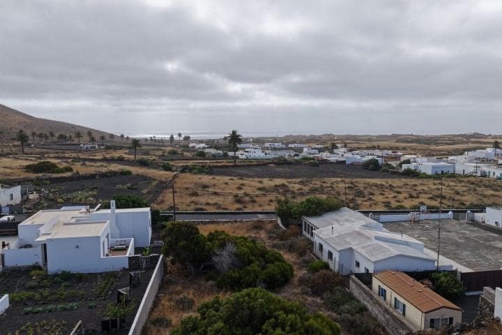 Building Plot for sale in Haria - € 149,000 (Ref: 10129370)
