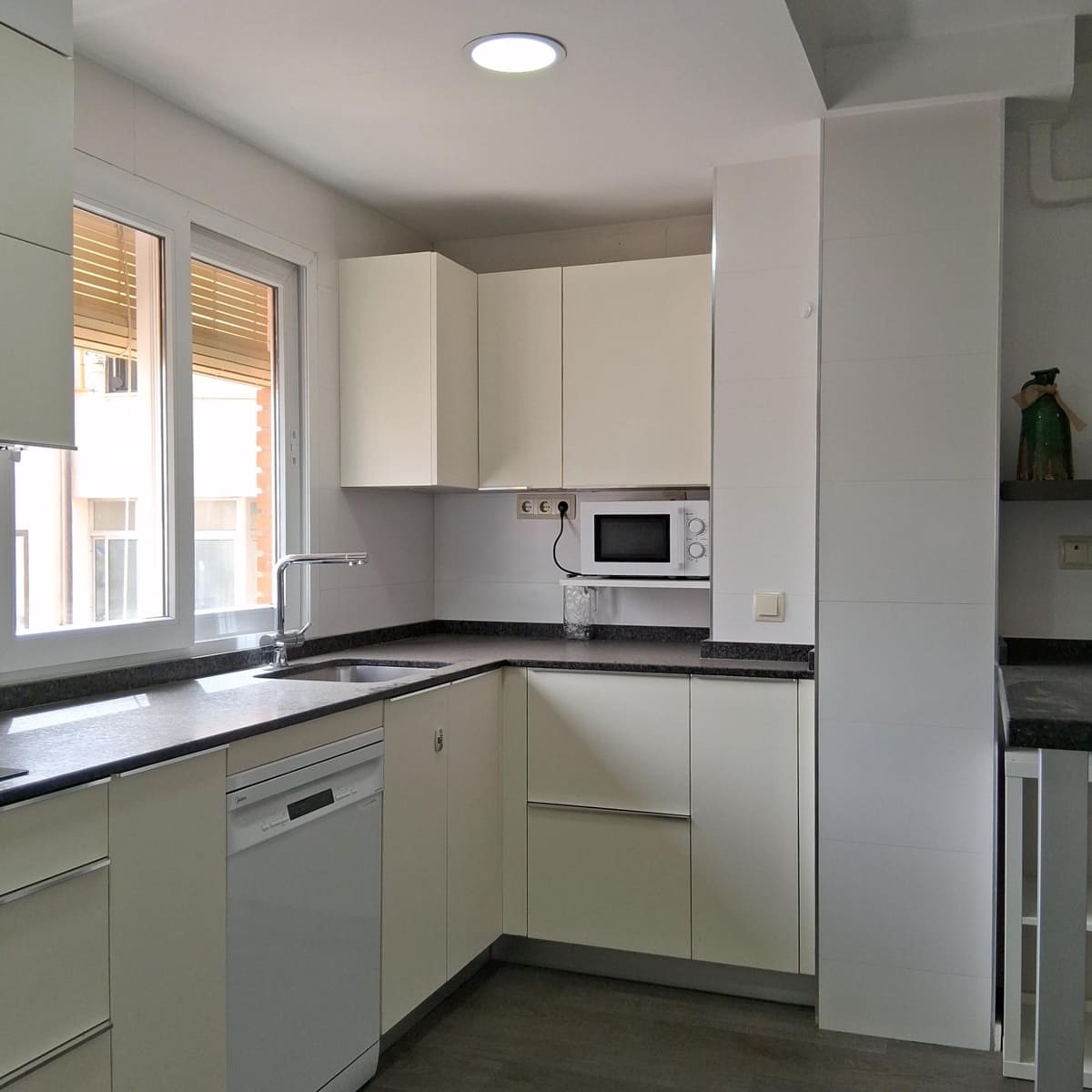 2 sovrum Lägenhet till salu i Albacete stad - 335 000 € (Ref: 10129371)