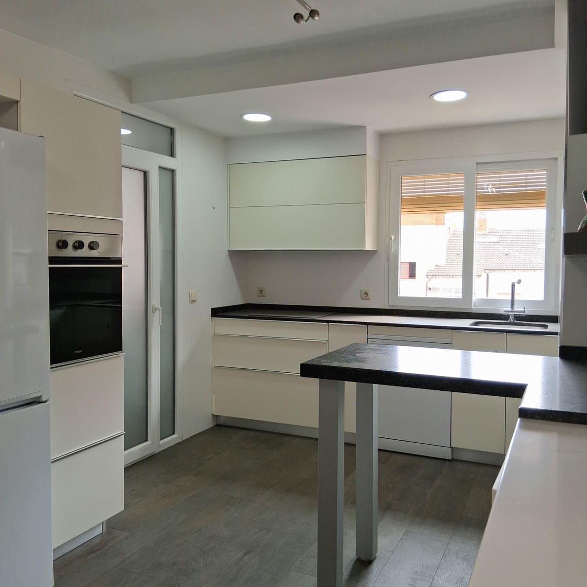 2 sovrum Lägenhet till salu i Albacete stad - 335 000 € (Ref: 10129371)