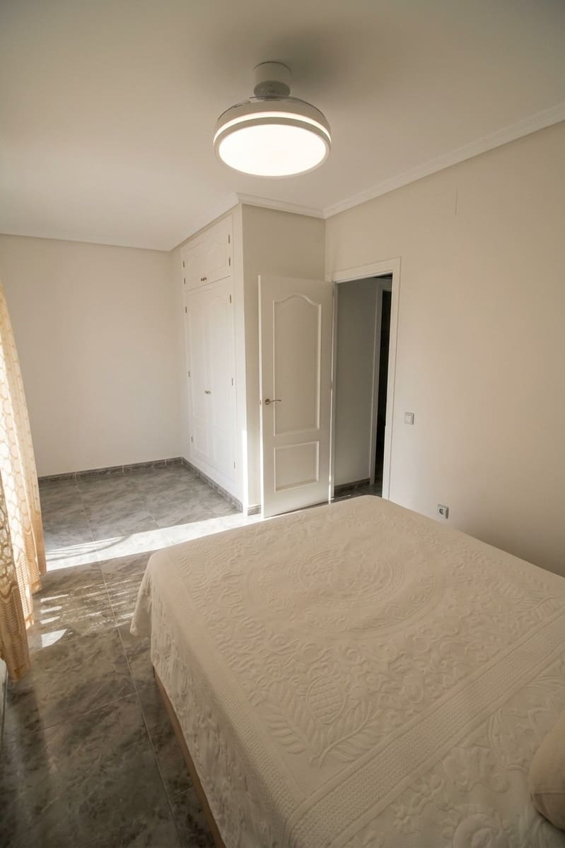 3 soveværelse Rækkehus til salg i Los Alcazares med garage - € 210.000 (Ref: 10136281)