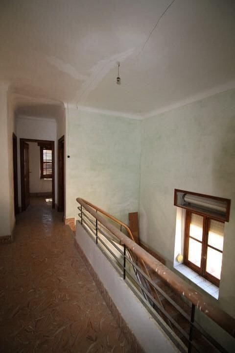 6 soveværelse Villa til salg i Villena med garage - € 798.000 (Ref: 10139896)