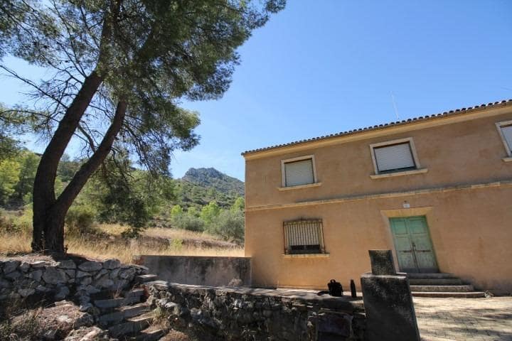 6 soveværelse Villa til salg i Villena med garage - € 798.000 (Ref: 10139896)