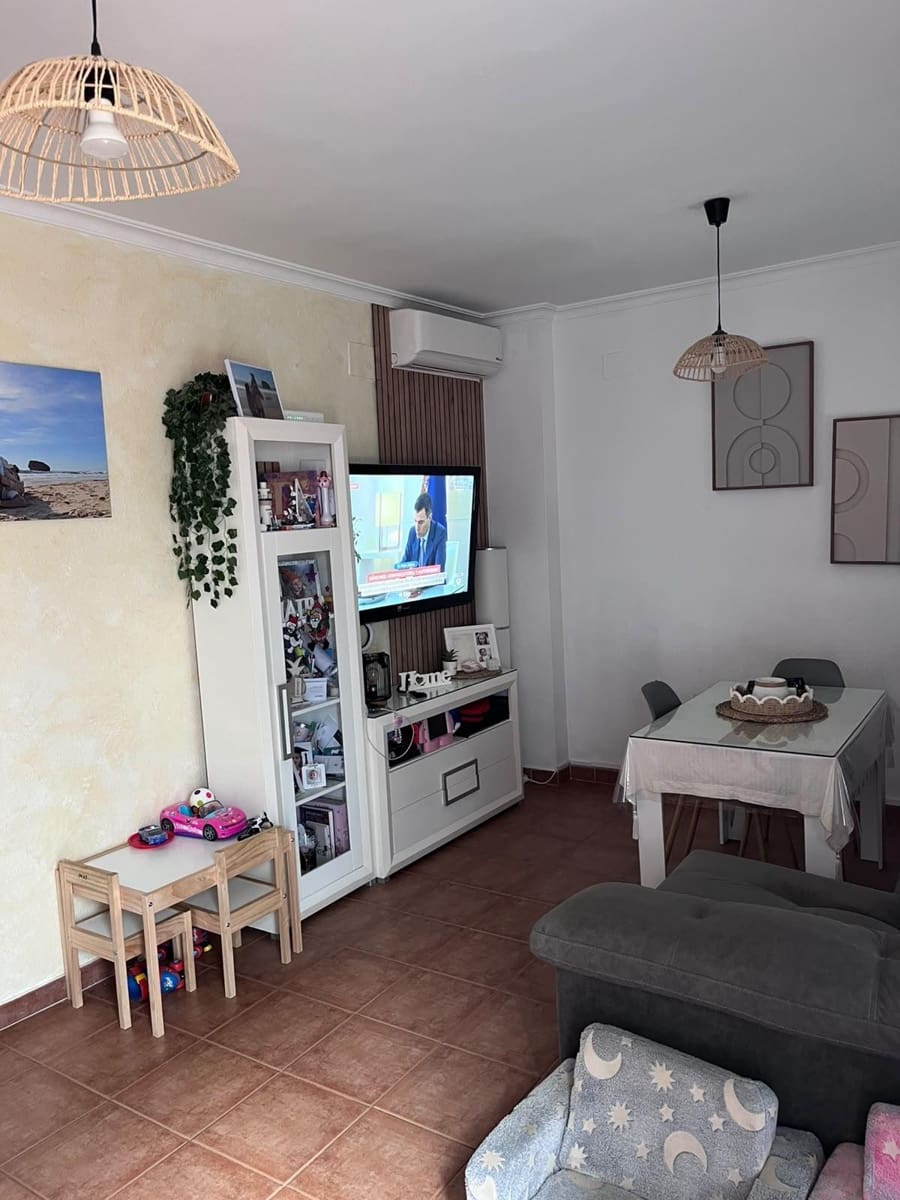 2 soverom Rekkehus til salgs i Almonte med garasje - € 115 000 (Ref: 10142555)