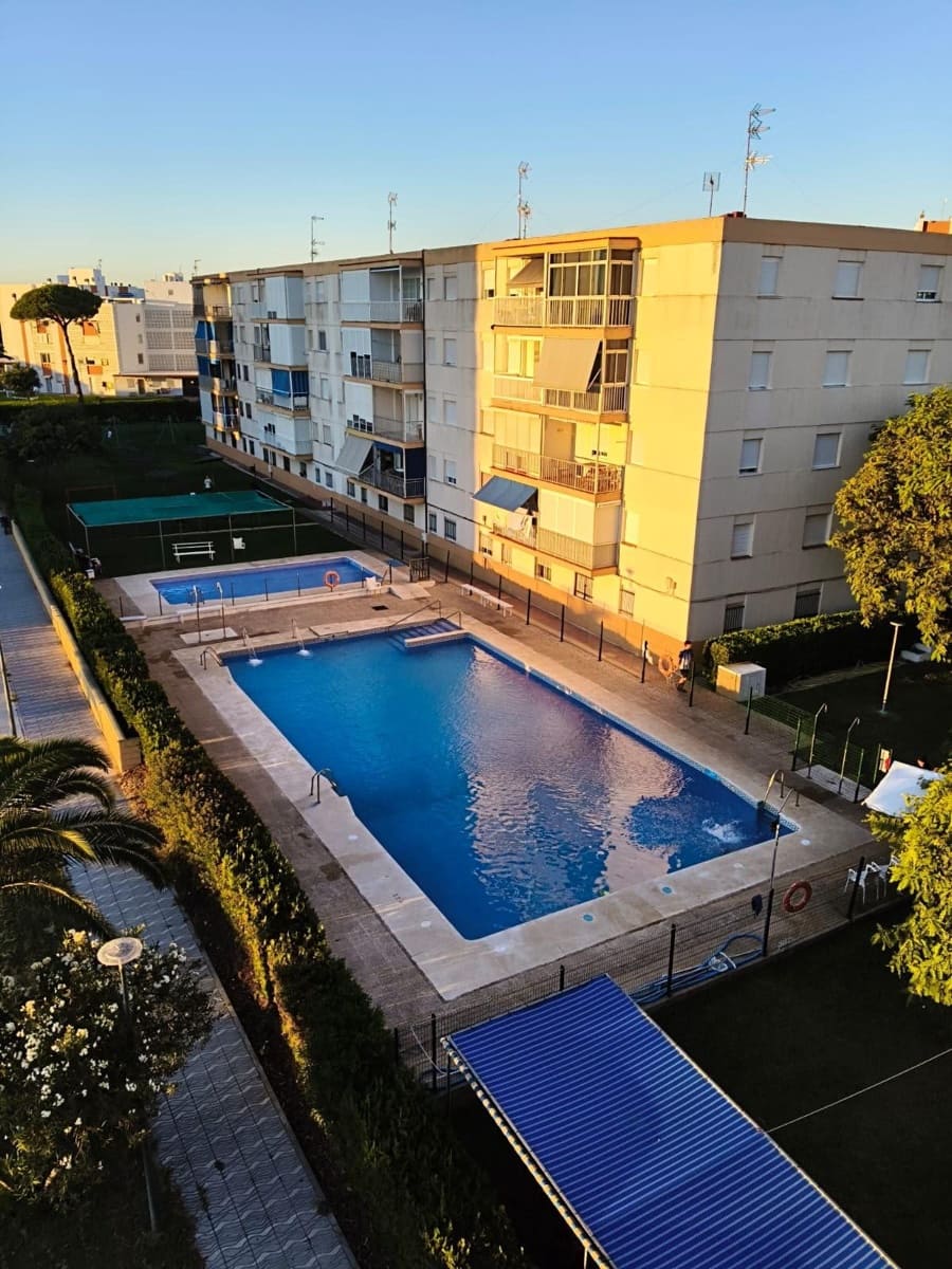 3 Zimmer Wohnung zu verkaufen in Almonte mit Pool Garage - 140.000 € (Ref: 10142558)
