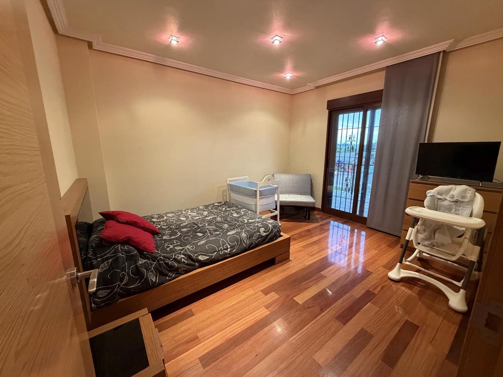 4 quarto Moradia para venda em El Raal com garagem - 400 000 € (Ref: 10142559)