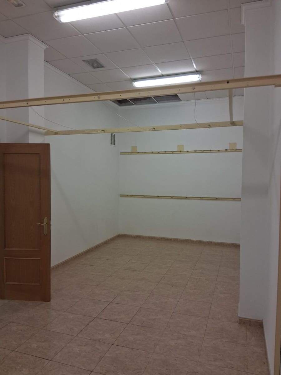 Commercieel te koop in Muro de Alcoy - € 133.000 (Ref: 10142561)