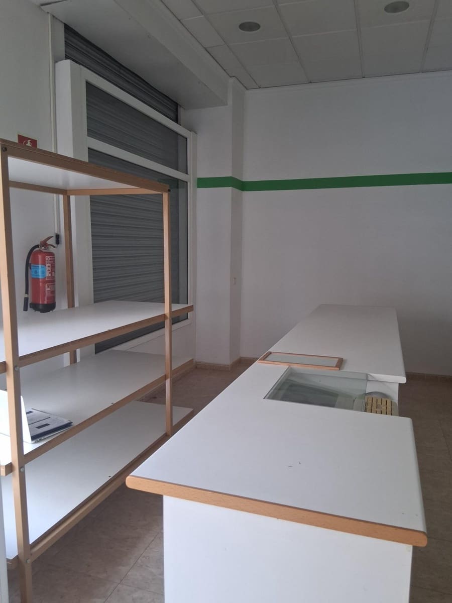 Commercieel te koop in Muro de Alcoy - € 133.000 (Ref: 10142561)