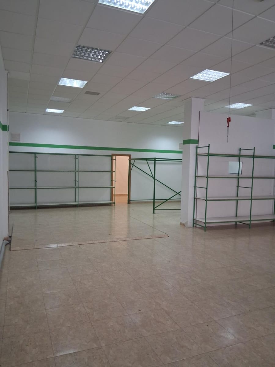 Commercieel te koop in Muro de Alcoy - € 133.000 (Ref: 10142561)