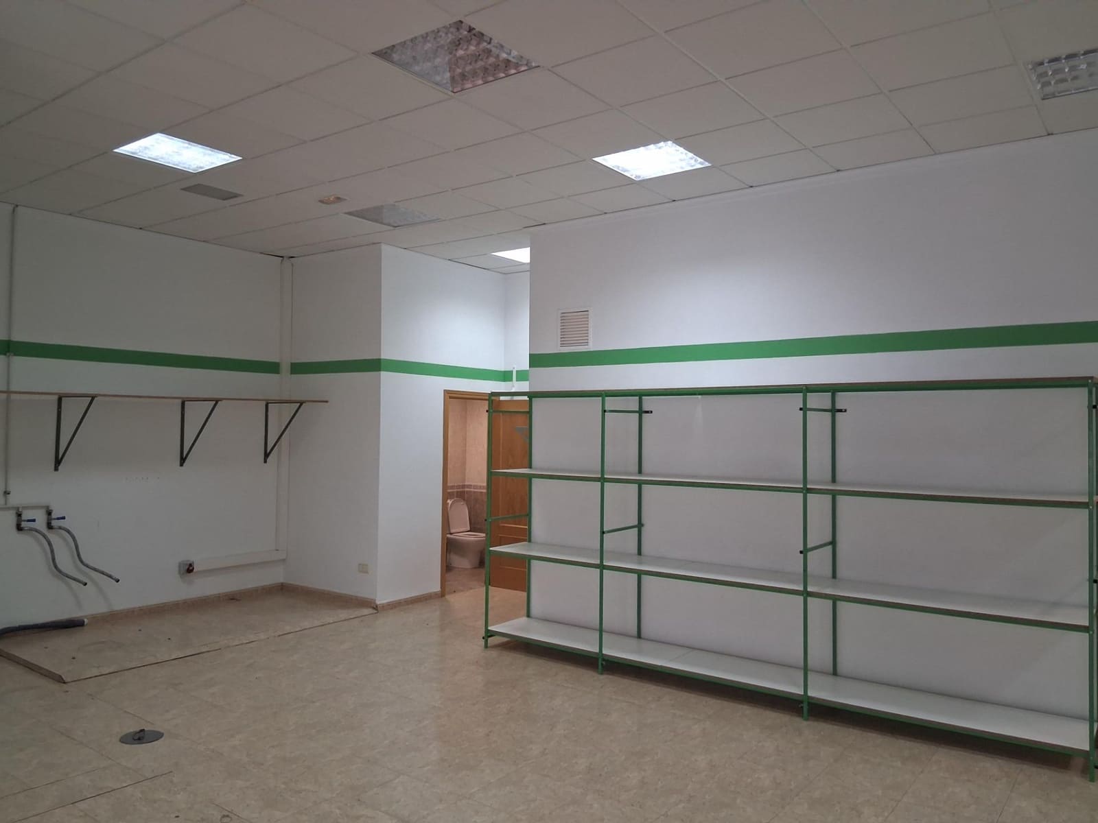 Commercieel te koop in Muro de Alcoy - € 133.000 (Ref: 10142561)