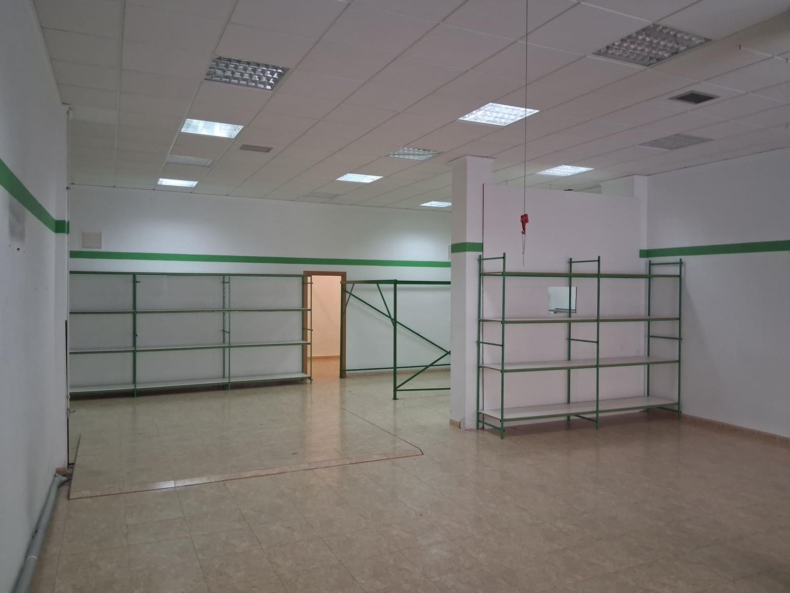 Commercieel te koop in Muro de Alcoy - € 133.000 (Ref: 10142561)