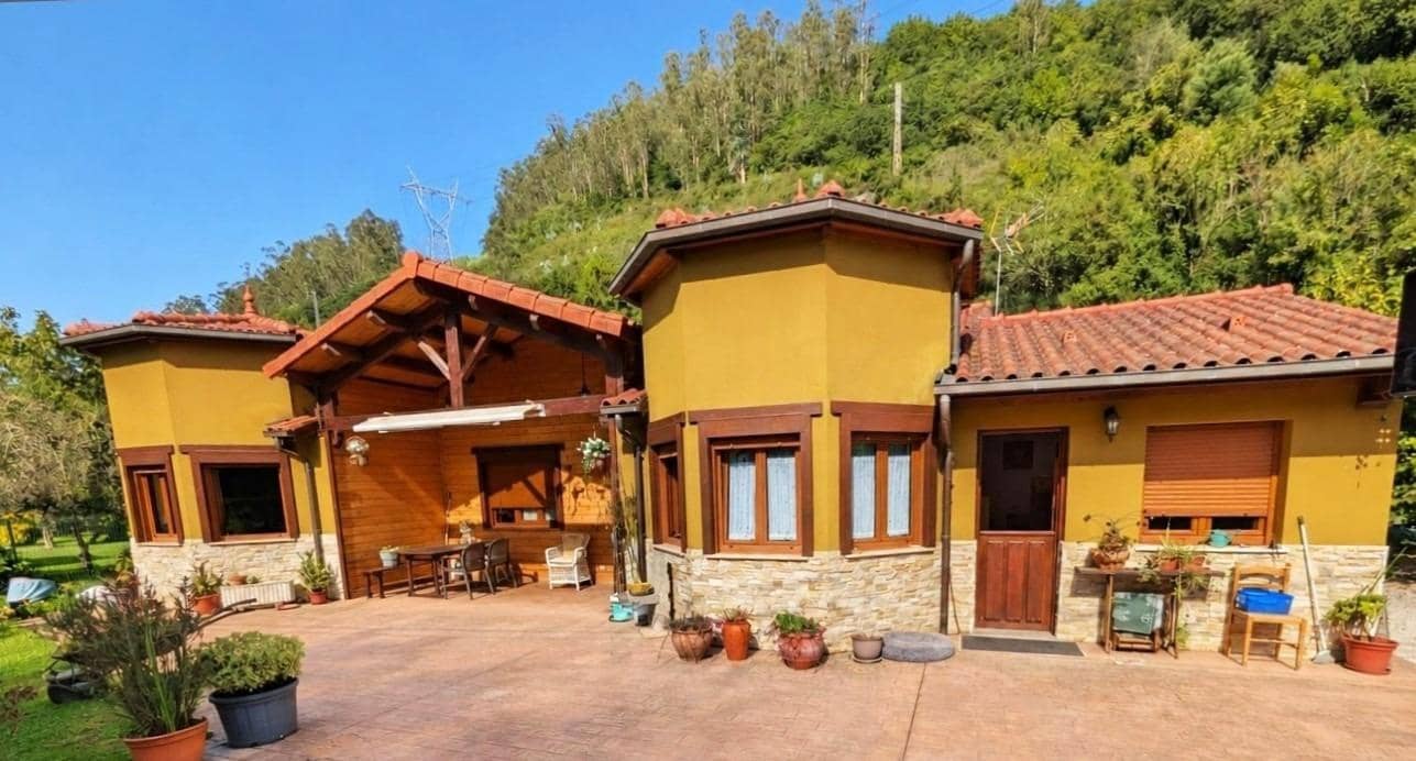 5 quarto Moradia para venda em Ribera de Arriba com garagem - 345 000 € (Ref: 10147319)
