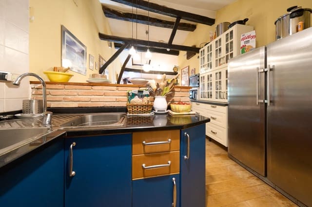 2 makuuhuone Huoneisto myytävänä paikassa Vitoria-Gasteiz - 359 000 € (Ref: 10155428)