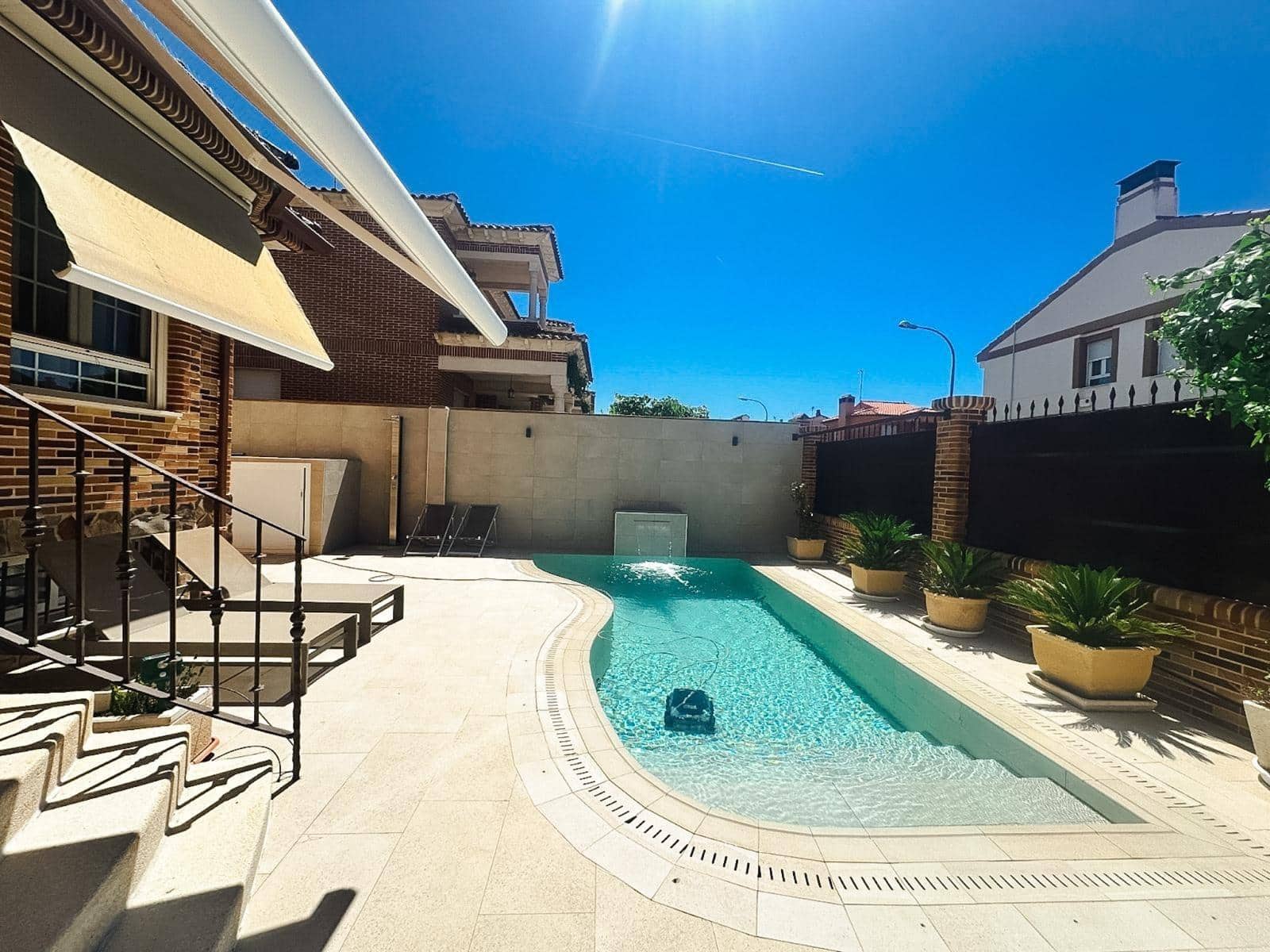 4 soveværelse Villa til salg i Ocana med swimmingpool garage - € 598.000 (Ref: 10159616)