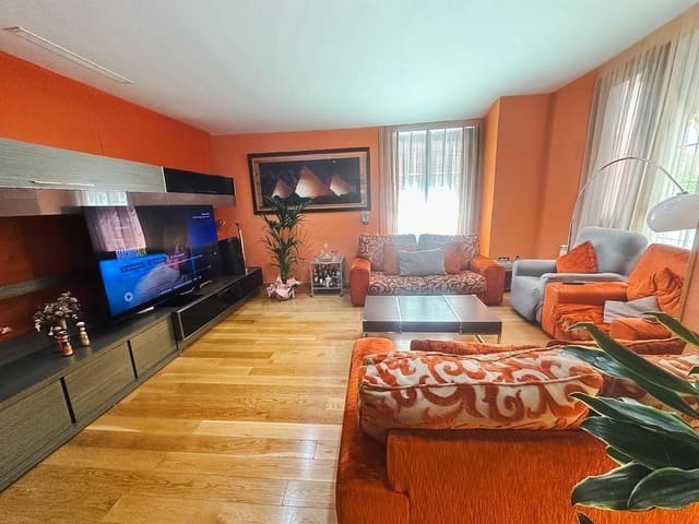 4 soveværelse Villa til salg i Ocaña med swimmingpool garage - € 598.000 (Ref: 10159616)