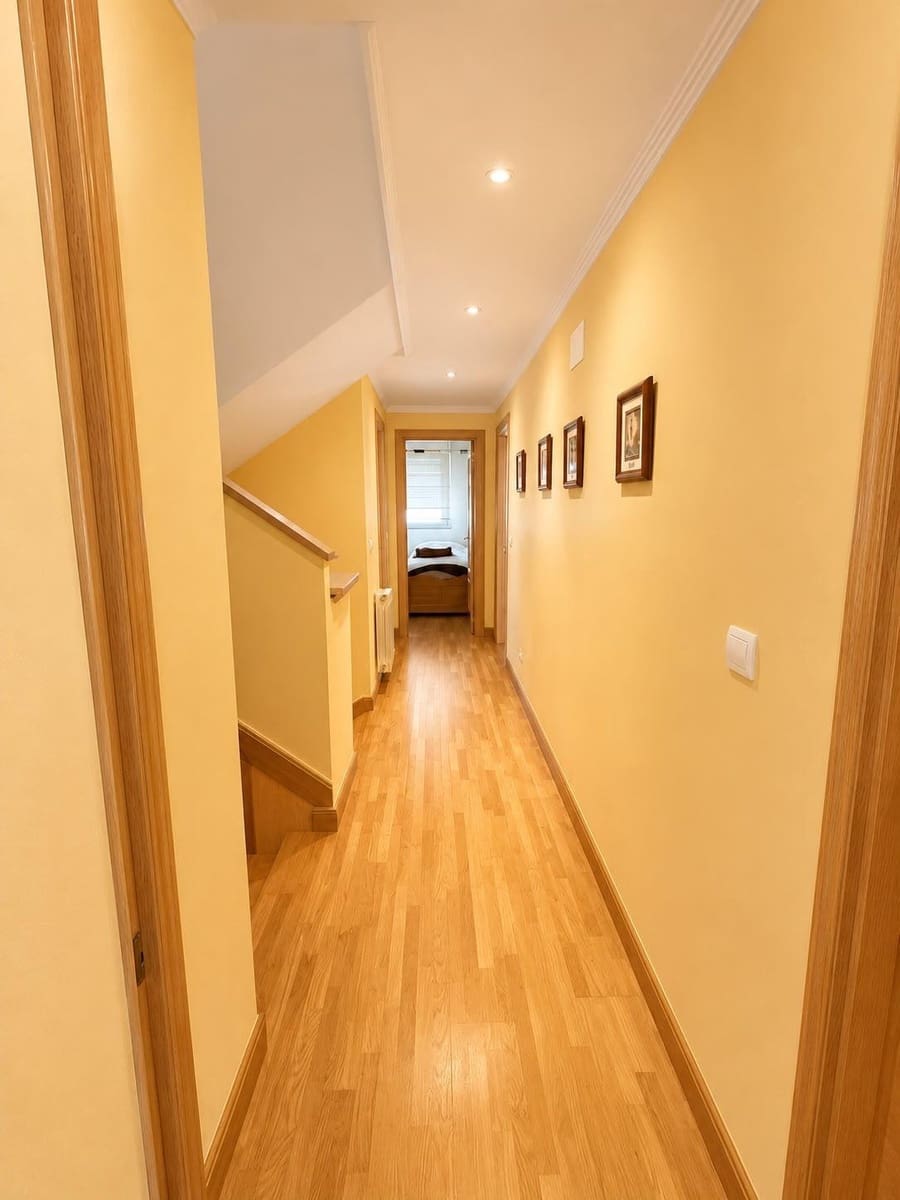 4 bedroom Terraced Villa for sale in Arroyo de la Encomienda with garage - € 452,500 (Ref: 10165206)