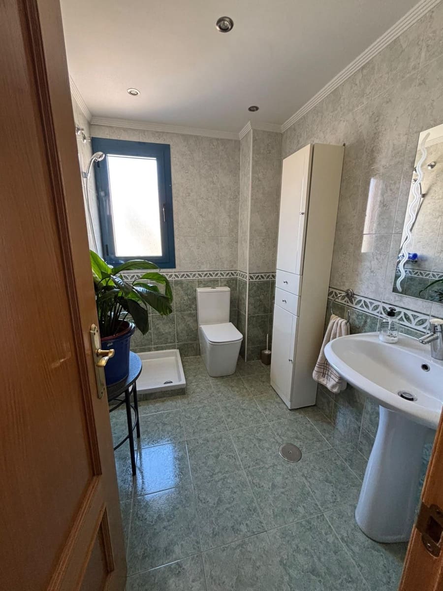 4 bedroom Terraced Villa for sale in Arroyo de la Encomienda with garage - € 452,500 (Ref: 10165206)