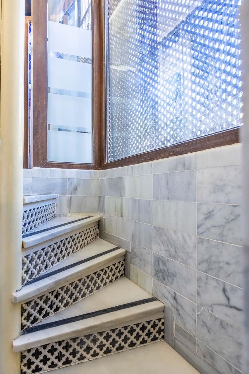 6 makuuhuone Rivitalo myytävänä paikassa Sevilla kaupunki - 999 000 € (Ref: 10165208)