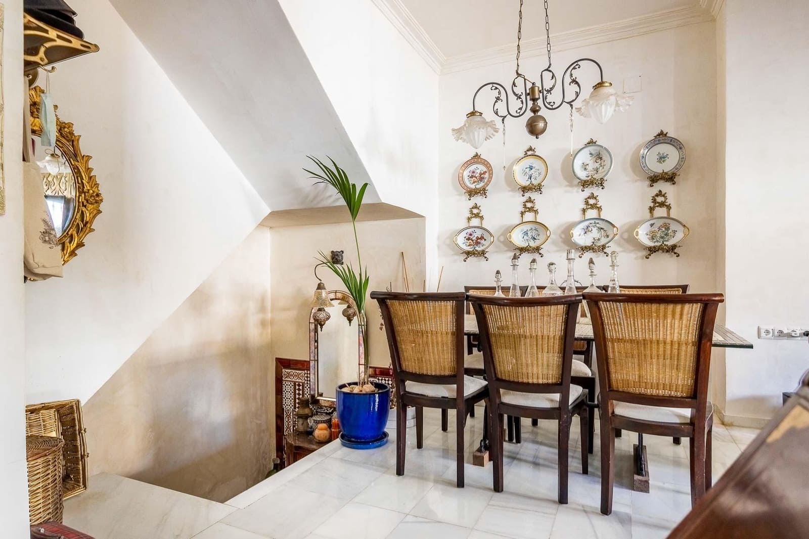 6 makuuhuone Rivitalo myytävänä paikassa Sevilla kaupunki - 999 000 € (Ref: 10165208)