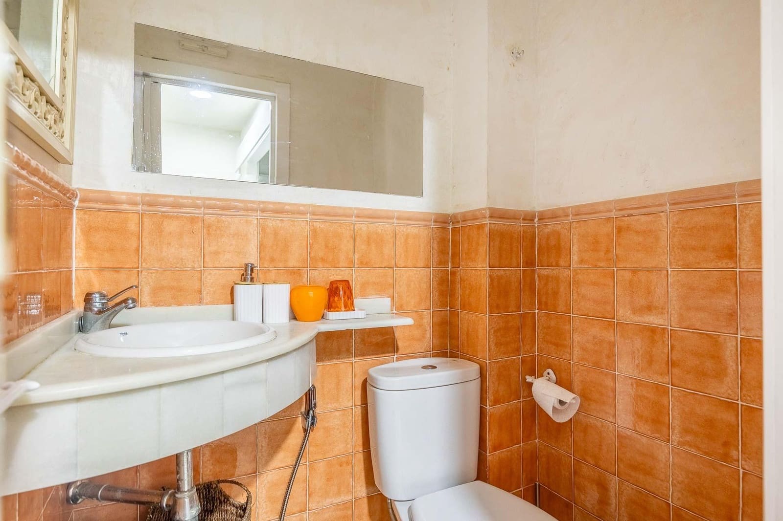 6 makuuhuone Rivitalo myytävänä paikassa Sevilla kaupunki - 999 000 € (Ref: 10165208)