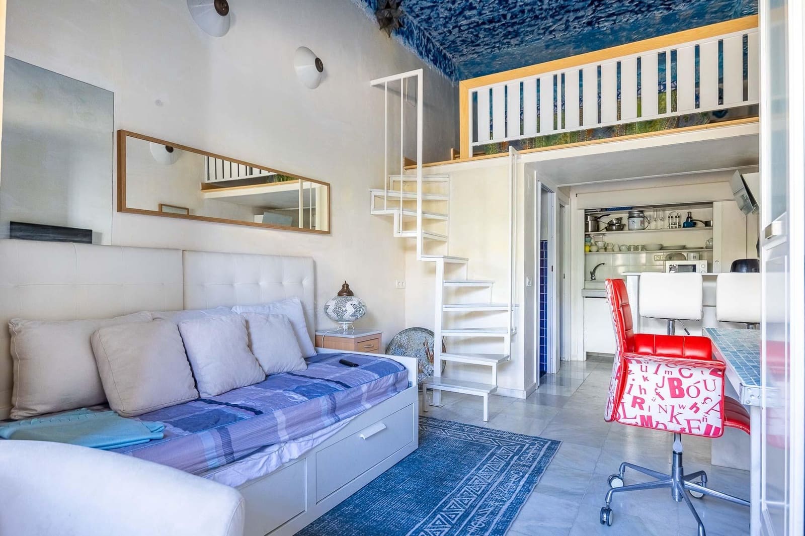 6 makuuhuone Rivitalo myytävänä paikassa Sevilla kaupunki - 999 000 € (Ref: 10165208)
