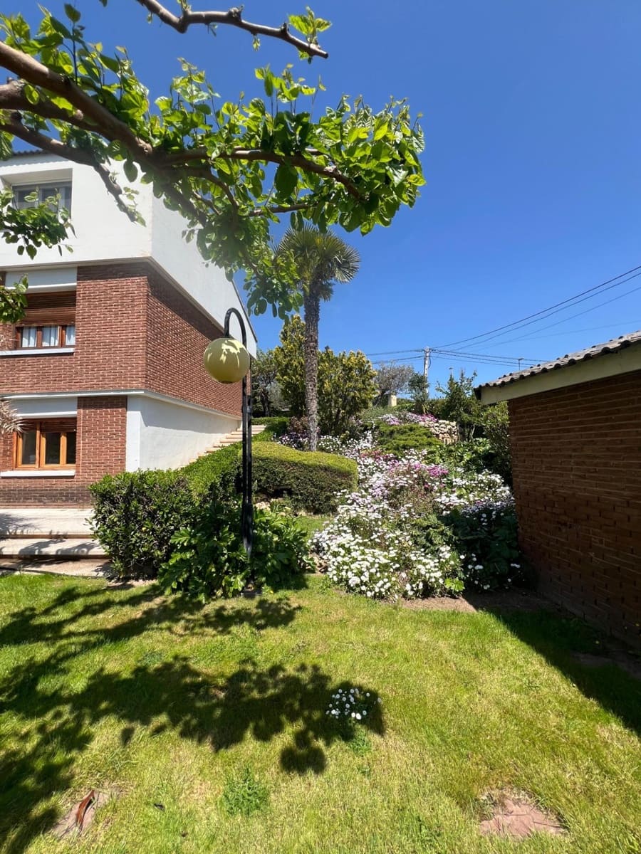 14 Zimmer Villa zu verkaufen in Arnedo mit Pool Garage - 950.000 € (Ref: 10173850)