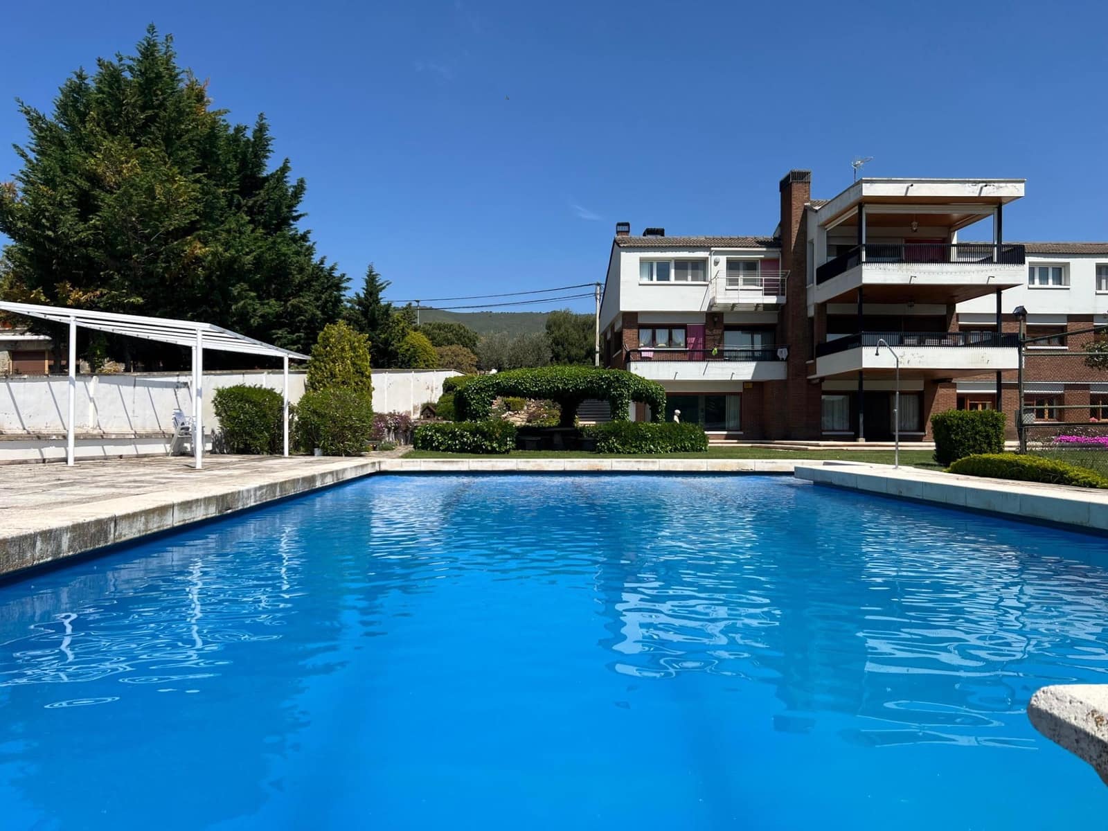 14 Zimmer Villa zu verkaufen in Arnedo mit Pool Garage - 950.000 € (Ref: 10173850)