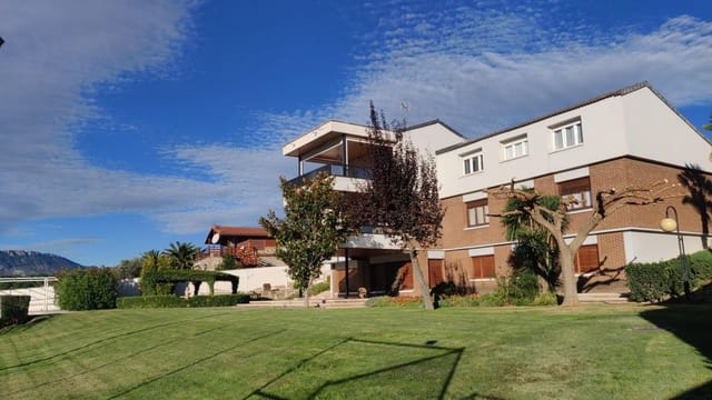 14 sovrum Villa till salu i Arnedo - 950 000 € (Ref: 10173850)