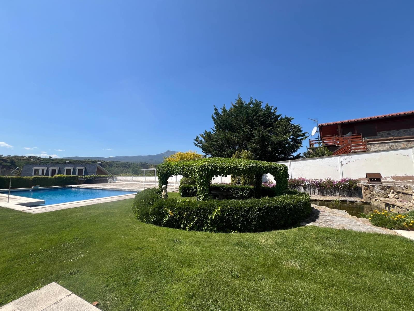14 Zimmer Villa zu verkaufen in Arnedo mit Pool Garage - 950.000 € (Ref: 10173850)