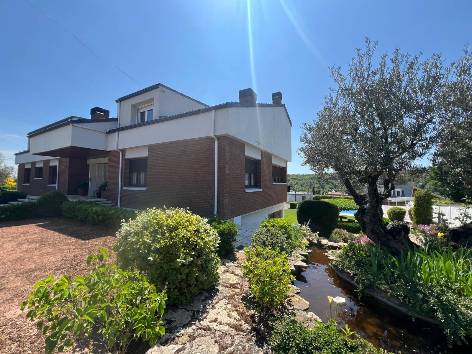 14 Zimmer Villa zu verkaufen in Arnedo mit Pool Garage - 950.000 € (Ref: 10173850)