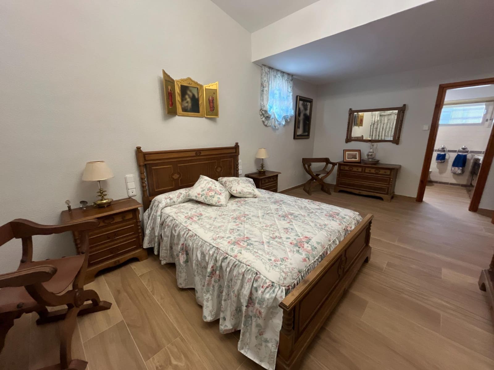 Chalet de 6 habitaciones en Tudela de Duero en venta con piscina garaje - 620.000 € (Ref: 10184853)