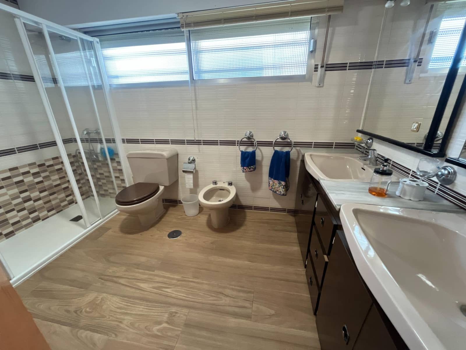 Chalet de 6 habitaciones en Tudela de Duero en venta con piscina garaje - 620.000 € (Ref: 10184853)