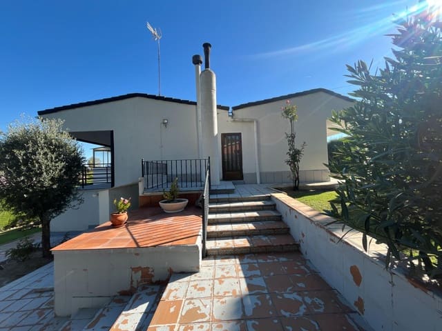Chalet de 6 habitaciones en Tudela de Duero en venta con piscina garaje - 620.000 € (Ref: 10184853)