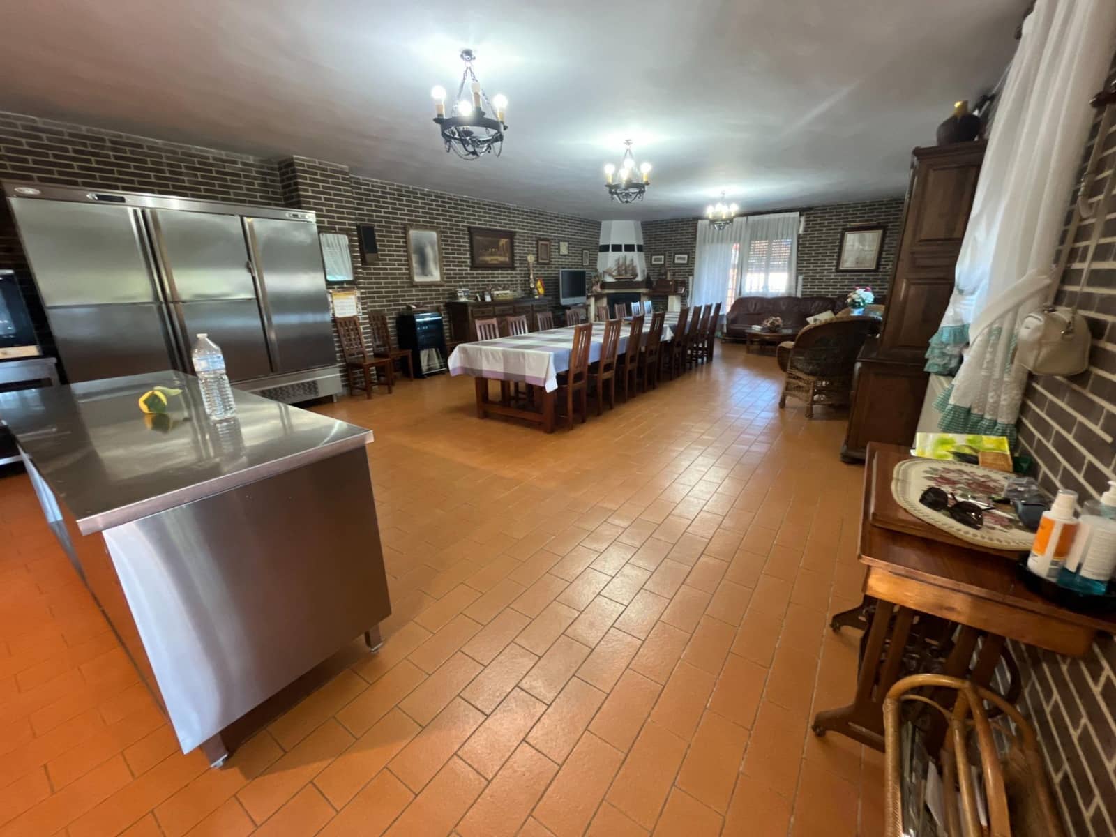 Chalet de 6 habitaciones en Tudela de Duero en venta con piscina garaje - 620.000 € (Ref: 10184853)