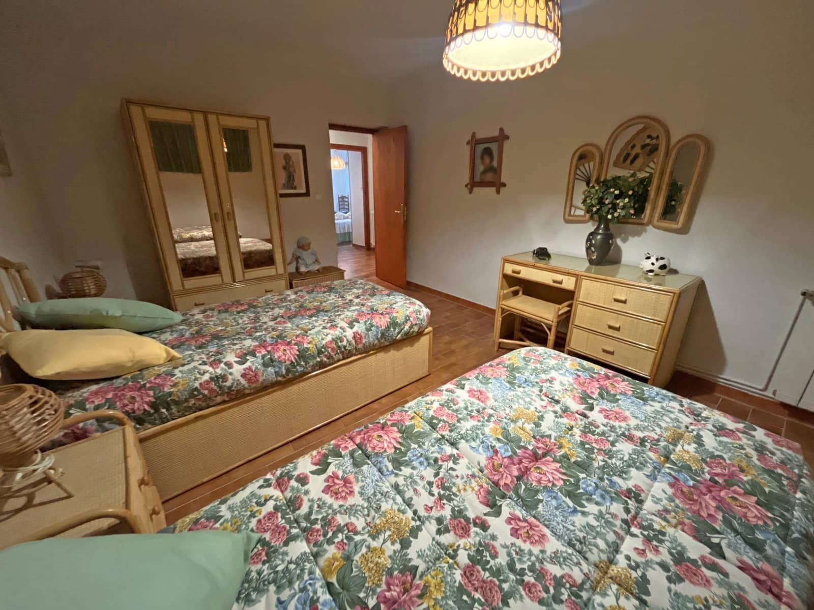 Chalet de 6 habitaciones en Tudela de Duero en venta con piscina garaje - 620.000 € (Ref: 10184853)